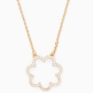 kate spade scrunched scallop necklace